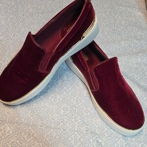 NWOT Michael Kors Velvet 6.5M